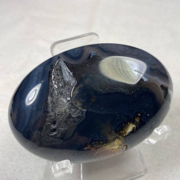 Volcano Agate Palmstone - Picture 3 of 5